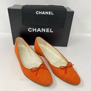 Chanel CC Logo Cap Toe Pointed Ballet Ballerina Flats Orange Canvas Bow 37 7 6.5